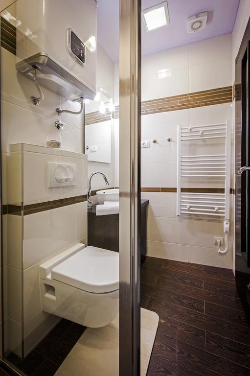 Apartments Casa Dekic Ровин Екстериор снимка